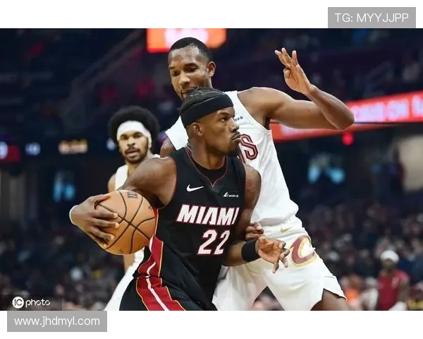 2013年NBA总决赛热火对阵骑士的经典对决回顾与分析