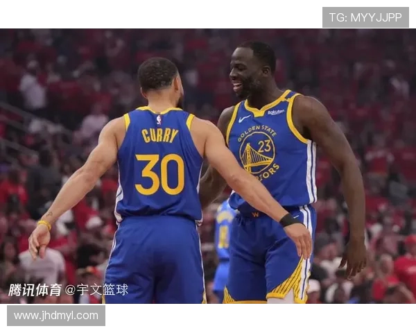 勇士与灰熊季后赛第五场激战回顾关键时刻与精彩瞬间解析