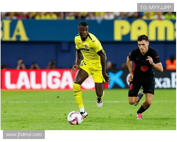 巴塞罗那与罗马精彩对决视频直播全程回顾与分析