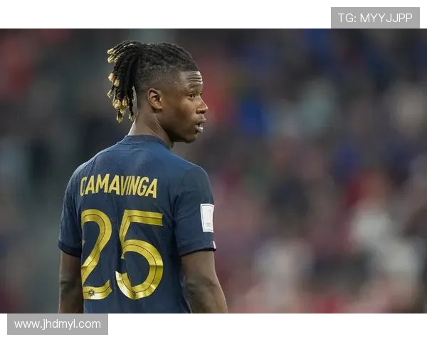 楚阿梅尼的崛起与挑战：从新星到足球世界的焦点之路