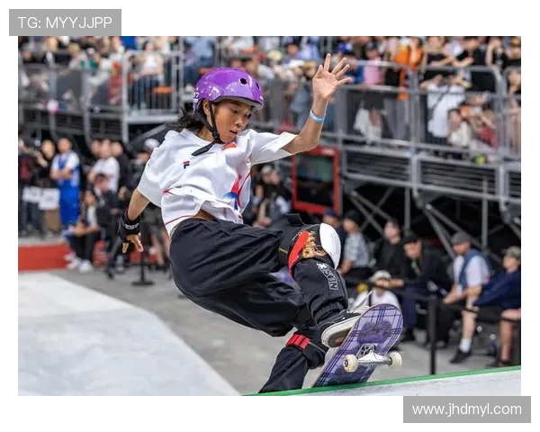 刘芳专访:从滑板新手到行业先锋的成长之路回顾 刘芳专访:从滑板新手到行业先锋的成长之路回顾