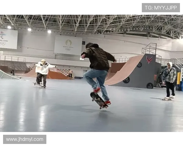 南京极限运动队在滑板精英赛中的精彩表现与状态分析 南京极限运动队在滑板精英赛中的精彩表现与状态分析