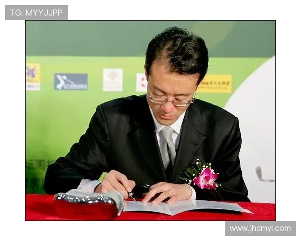 杨敏独家分享羽毛球技巧与心得助你提升竞技水平与乐趣